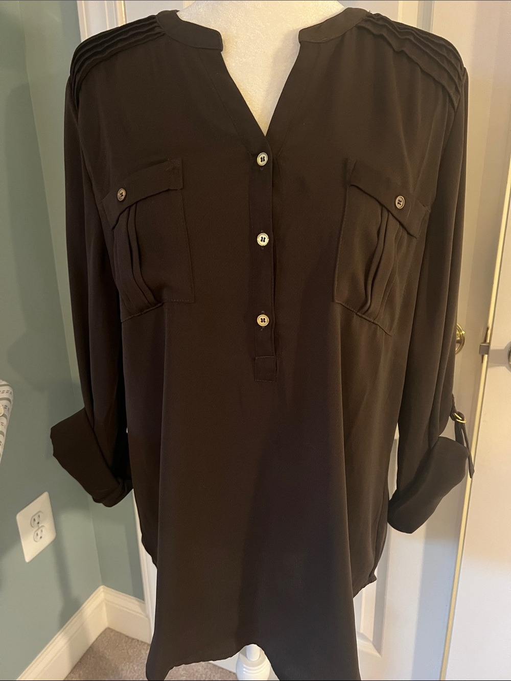 Chico's Brown Button-Front Tunic with Chest Pockets and roll up sleeves, Sz 2